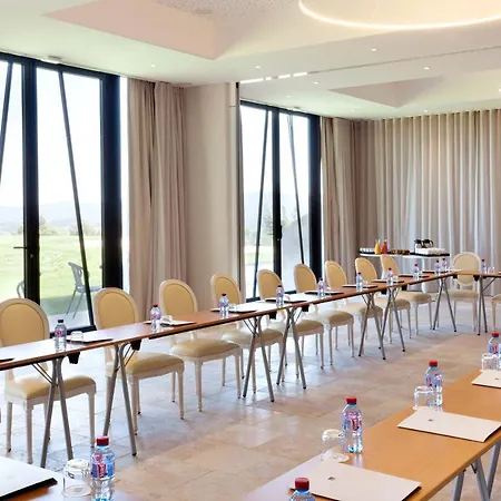 Mas Des Herbes Blanches & - Relais & Chateaux Hotel