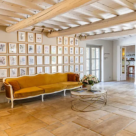 Mas Des Herbes Blanches & - Relais & Chateaux Hotel